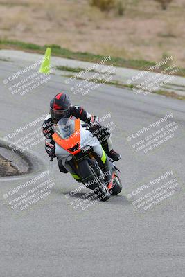 media/Mar-05-2023-TrackXperience (Sun) [[a95d40e56a]]/Group 3/session 2 turn 4/